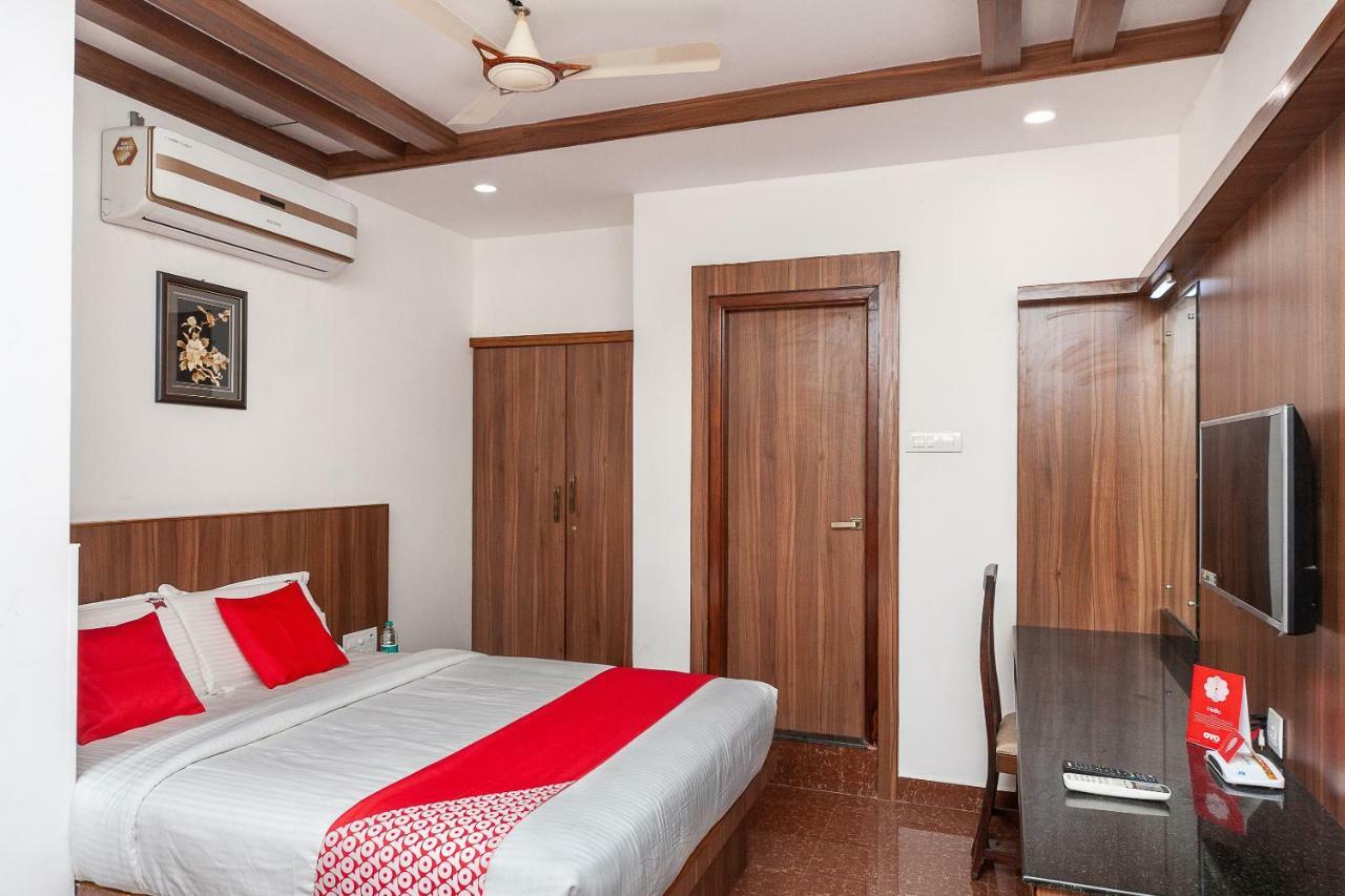 Oyo 29859 Rds Guest House Ambur Exteriör bild