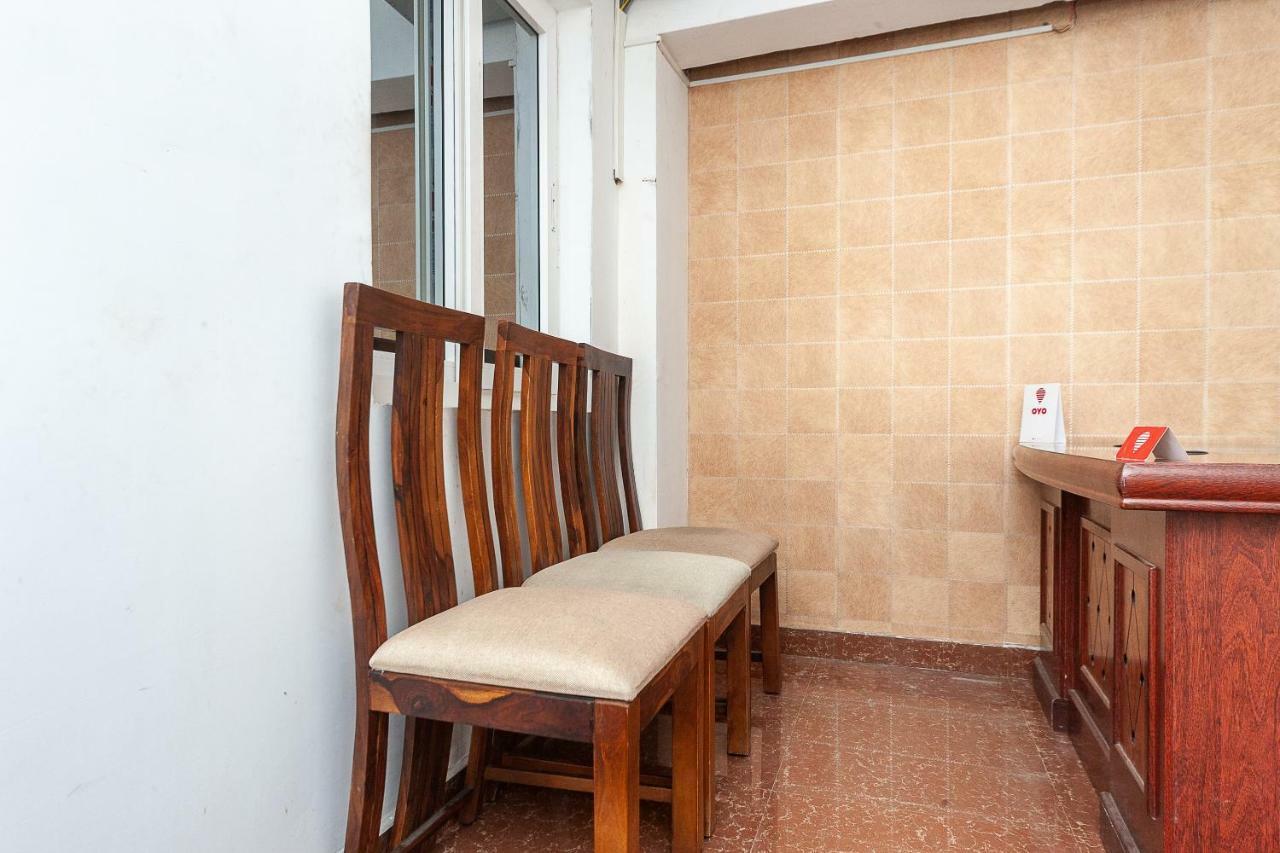 Oyo 29859 Rds Guest House Ambur Exteriör bild