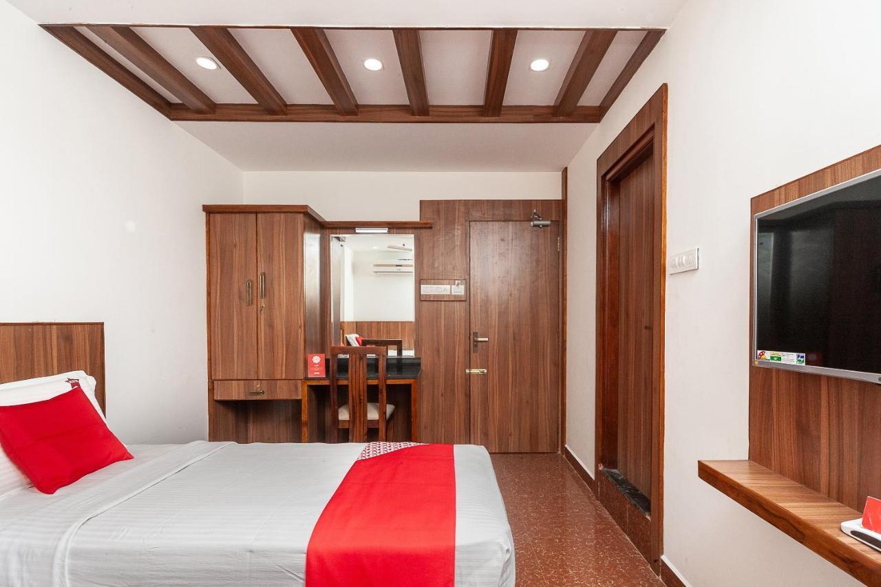 Oyo 29859 Rds Guest House Ambur Exteriör bild