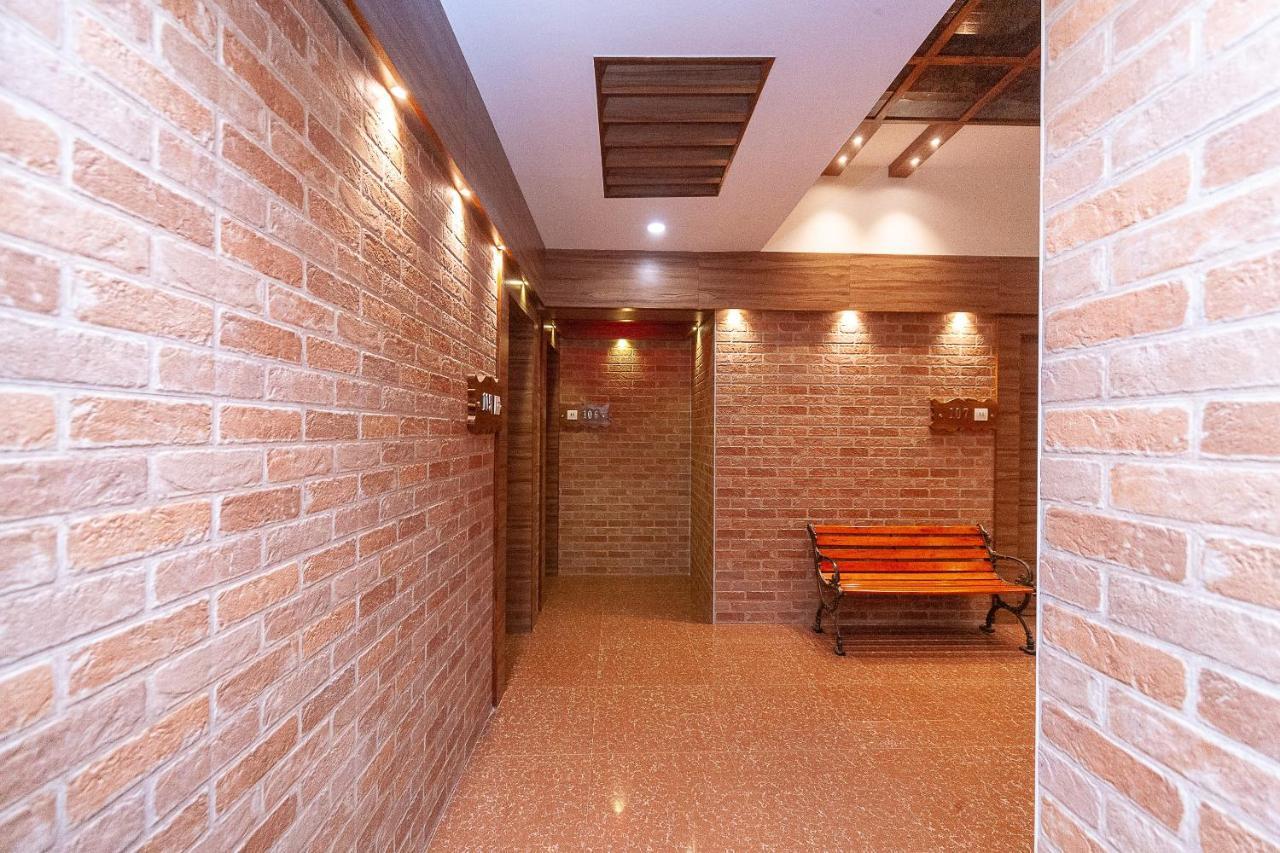 Oyo 29859 Rds Guest House Ambur Exteriör bild